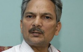 बेक्कारमा नयाँ शक्ति भनेर हिडिएछ: बाबुराम