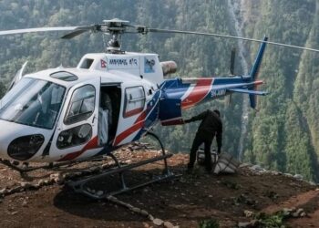 मनाङ एयरको हेलिकप्टर दुर्घटनाग्रस्त