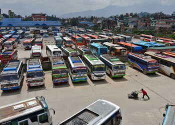 यात्रुवाहक सवारीमा शुक्रबारदेखि रुट परमिट खुला
