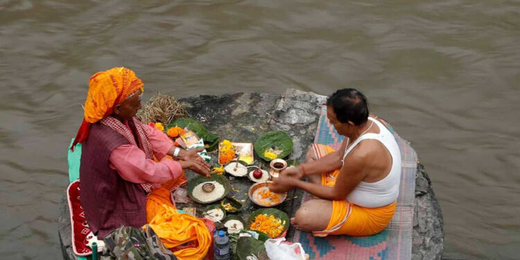 आजबाट सोह्रश्राद्ध अर्थात् पितृपक्ष समाप्त