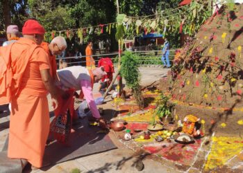 तिहारको चौथो दिन आज गोवर्द्धन पूजा