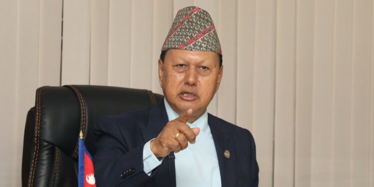 स्वास्थ्यमन्त्रीको आरोप – केसी मेडिकल गिरोहद्वारा सञ्चालित छन्