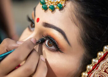 यसरी आफैं गर्नुस् ‘ब्राइडल मेकअप’