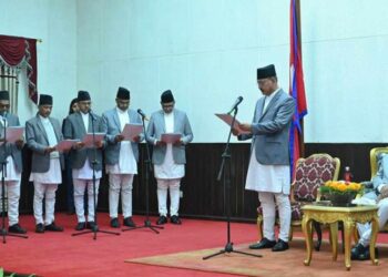 सर्वोच्चमा नियुक्त ६ न्यायाधीशले लिए शपथ