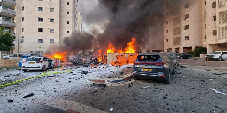 गाजामा शुक्रबार मृत्यु हुनेको संख्या २४०