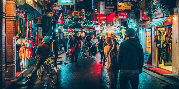 सन् २०२४ लाई स्वागत गर्न ठमेलमा ‘सडक महोत्सव’