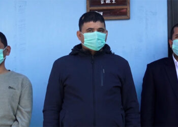 फर्जी कागज बनाएर विदेश पठाउने सरकारी कर्मचारी, प्रहरीसहित ३२ जना पक्राउ