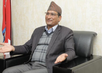 विद्युत् प्रणालीमा हाल २ हजार ८०० मेगावाट बिजुली : मन्त्री बस्नेत